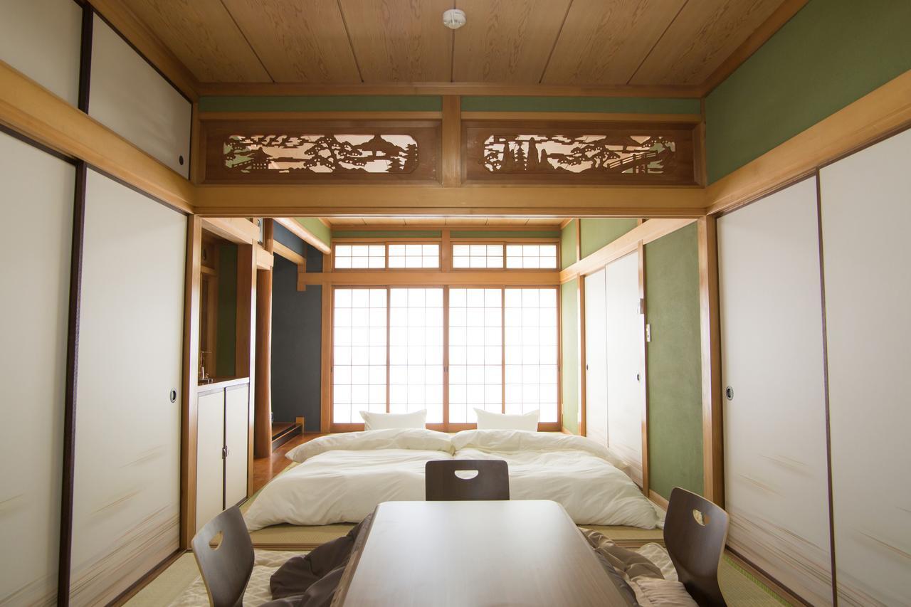 Guest House Dougo-Yado มัตสึยามะ ภายนอก รูปภาพ