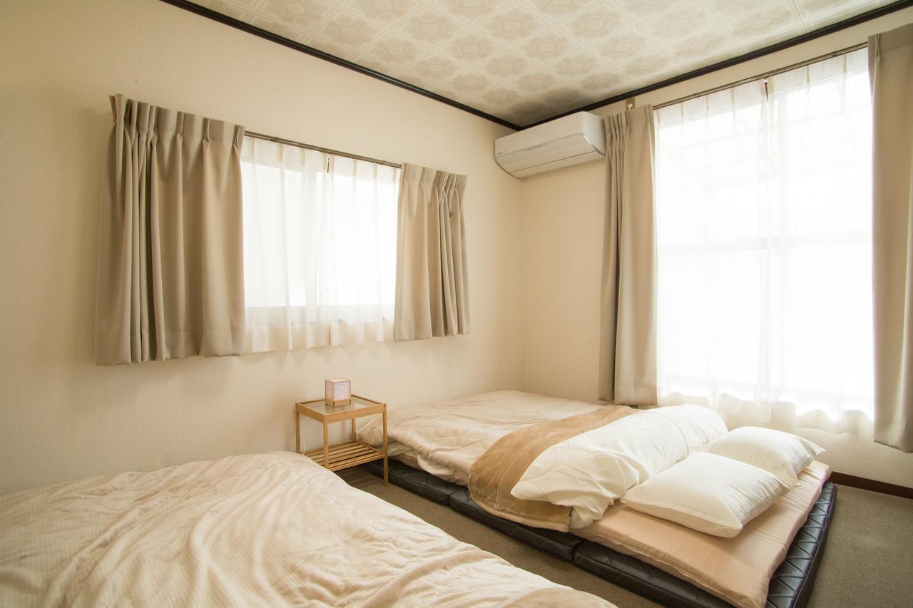 Guest House Dougo-Yado มัตสึยามะ ภายนอก รูปภาพ
