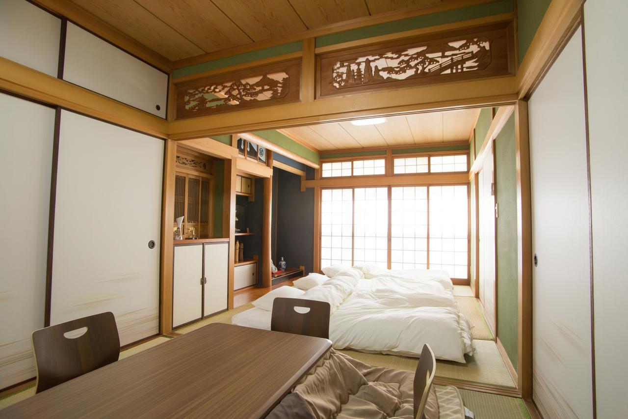 Guest House Dougo-Yado มัตสึยามะ ภายนอก รูปภาพ