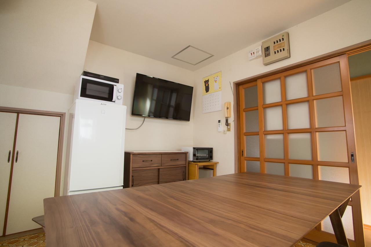 Guest House Dougo-Yado มัตสึยามะ ภายนอก รูปภาพ